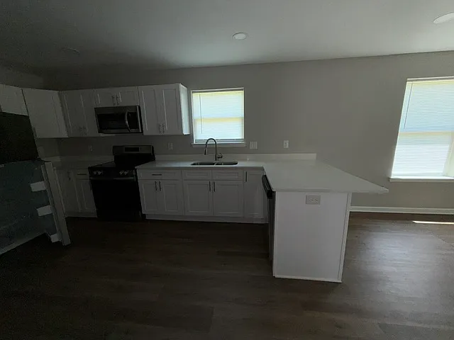6097 E Adams St — Photo 5