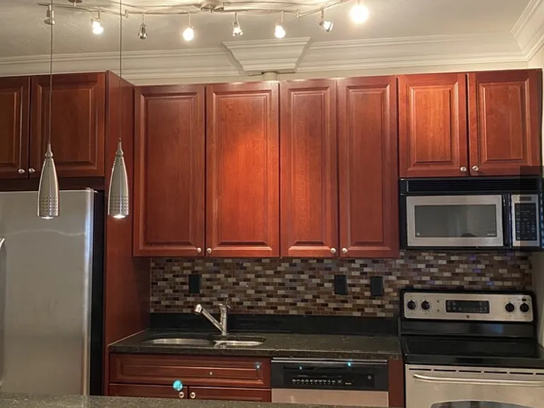 2881 NE 32nd St #118 — Photo 5