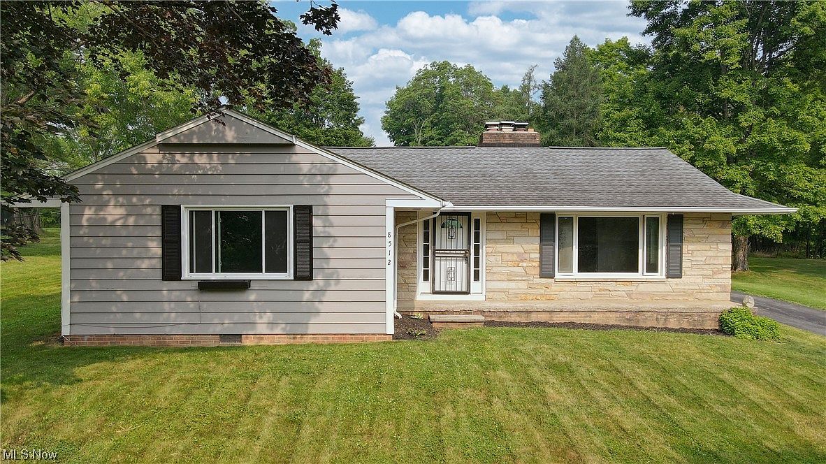 8512 Whitewood Rd, Brecksville, OH 44141 Zillow