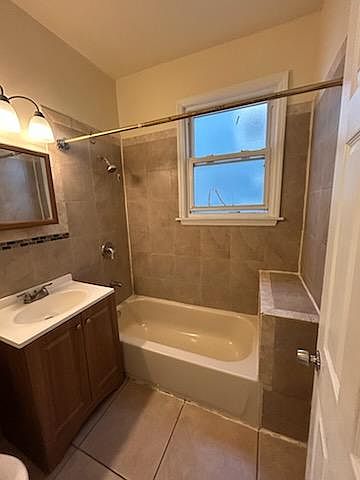 1st image of 43 Norwood Ave Floor 1