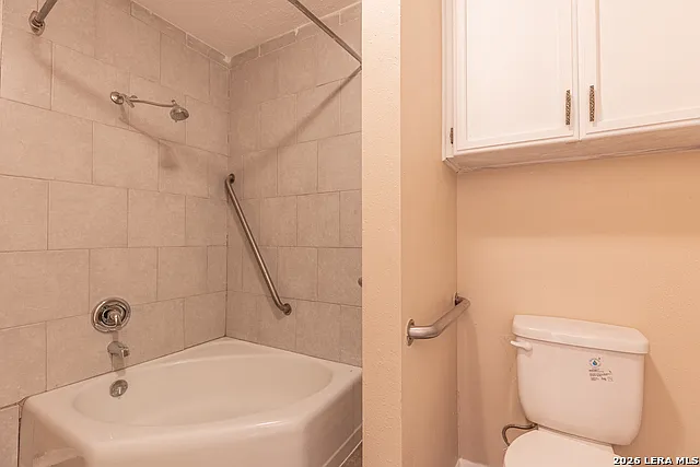 5814 Pineway St — Photo 24