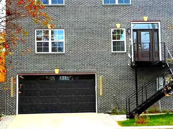 1202 34th St SE, Washington, DC 20019