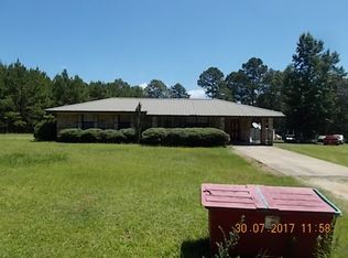 94 Cameron Bryant Rd, Collins, MS 39428