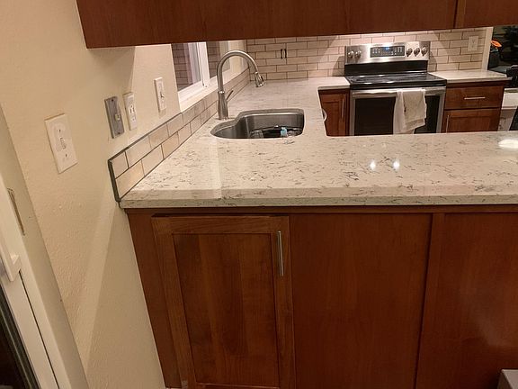 5th image of 20269 37th Ave NE