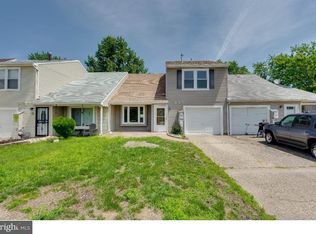 11 Aldeberan Dr, Turnersville, NJ 08012