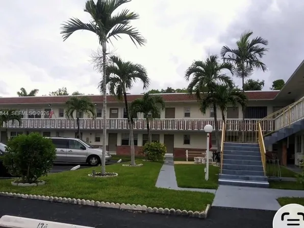 1554 N 12th Ct APT 15B, Hollywood, FL 33019