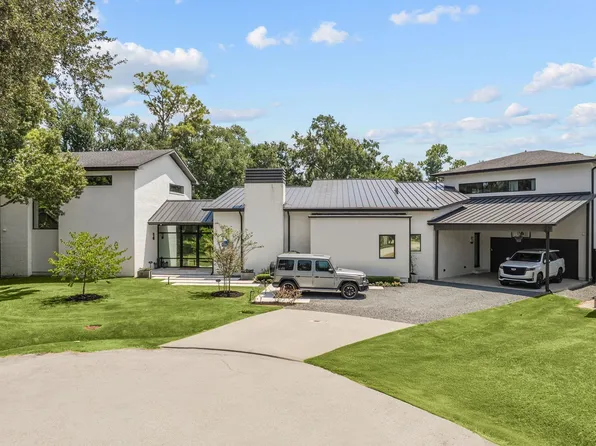 12427 Pebblebrook Dr, Houston, TX 77024