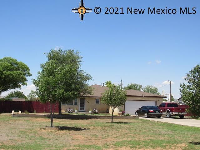 1st image of 124 Sharps Ave