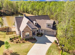 454 Lakeside Ct, Jefferson, GA 30549