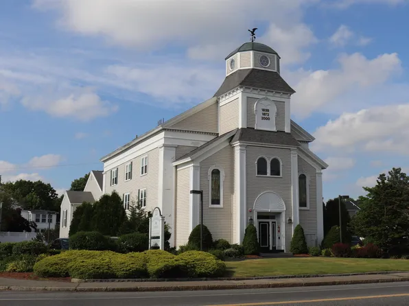 33 Randolph St, Abington, MA 02351