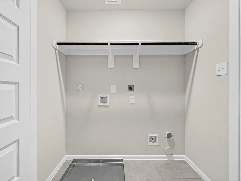 5606 Hyde Park Dr — Photo 24