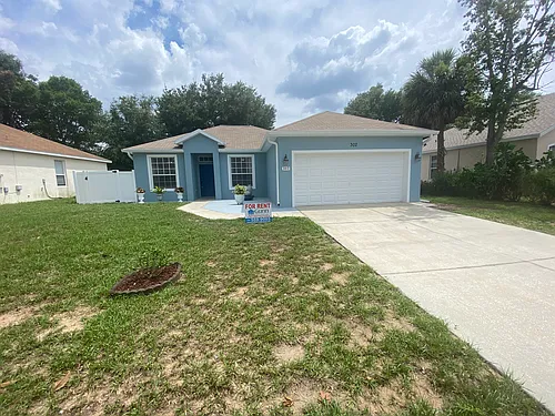 302 Bluff Pass Dr Photo 1