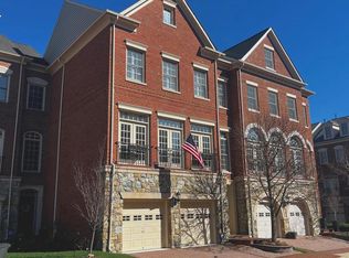 5235 Bessley Pl, Alexandria, VA 22304