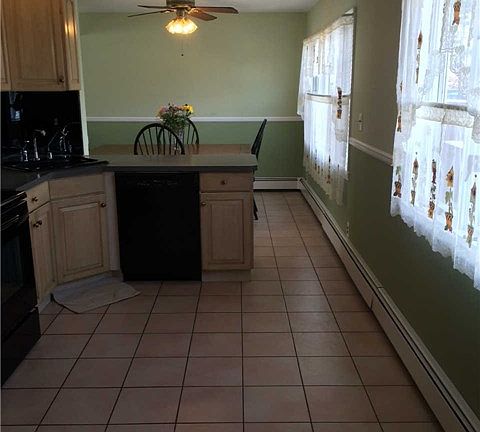 2nd image of 42 Birch Ln