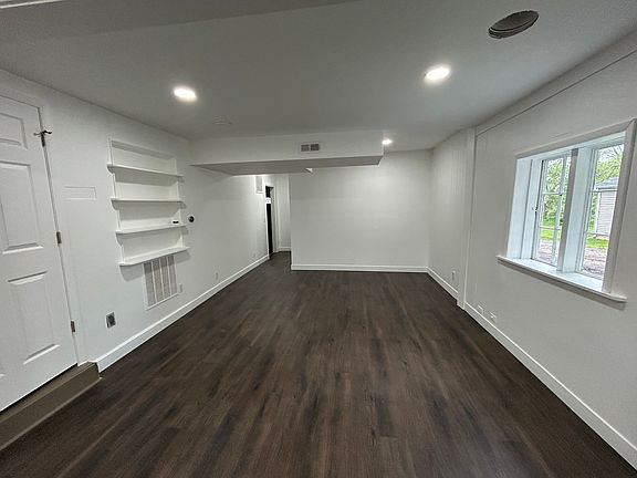 3rd image of 14 Taylor Rd