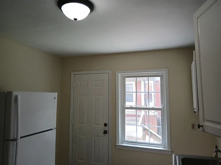 2117 Lasalle St #2 — Photo 16