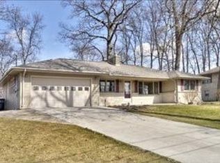 7027 Hazelwood, Richland, MI 49083