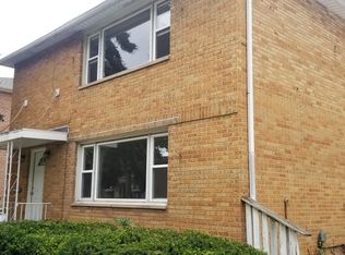 2610 Snow Rd, Parma, OH 44134