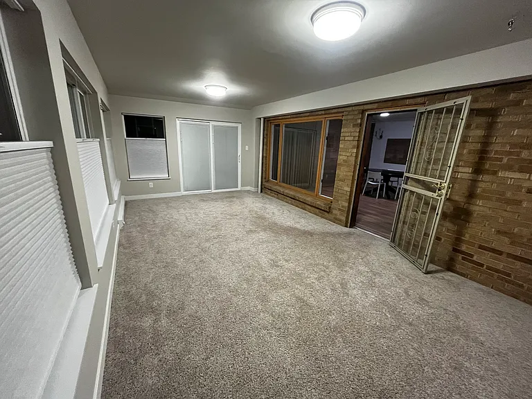 4895 Golden Ct — Photo 41