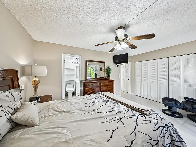 96 Fanshaw Way #C — Photo 21
