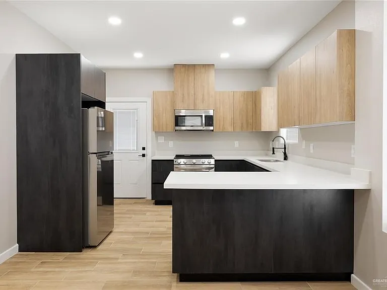 105 San Jose #1 — Photo 3