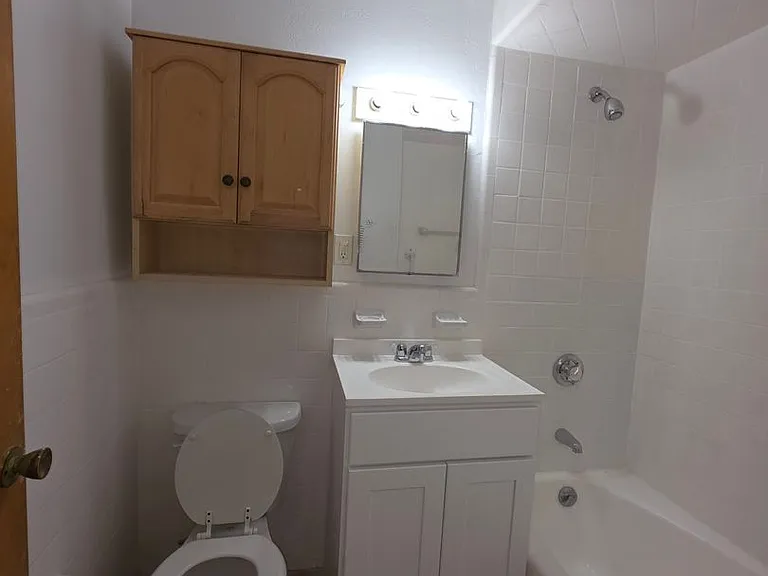 310 Tappan St #2E — Photo 10