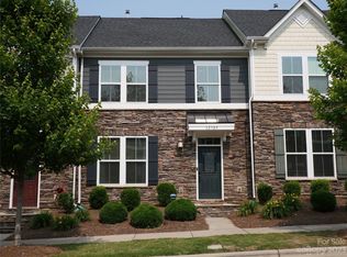 12709 Glowing Peak Rd, Huntersville, NC 28078