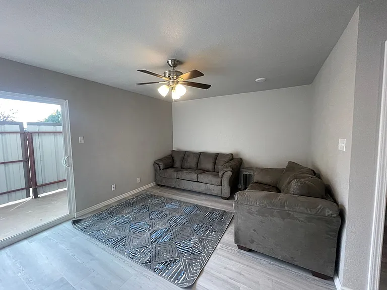 Genesis Apartments - Portales NM — Photo 32
