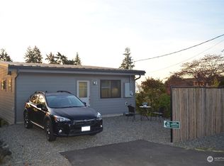 18758 Harris Ave NE, Suquamish, WA