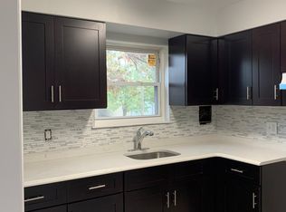 250 W Sumner Ave #118, Roselle Park, NJ 07204