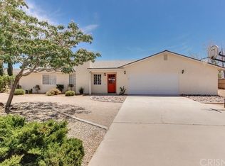 20951 Wren Rd, Apple Valley, CA 92308