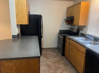 3415 S 48th St APT B, Tacoma, WA 98409