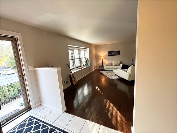 2nd image of 15204 E 42nd Ter S