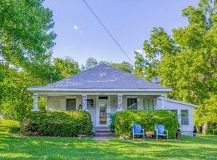 691 Dilworth Rd, Lebanon, MO 65536