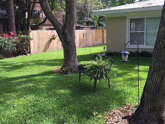 5th image of 10833 Forest Hills Dr