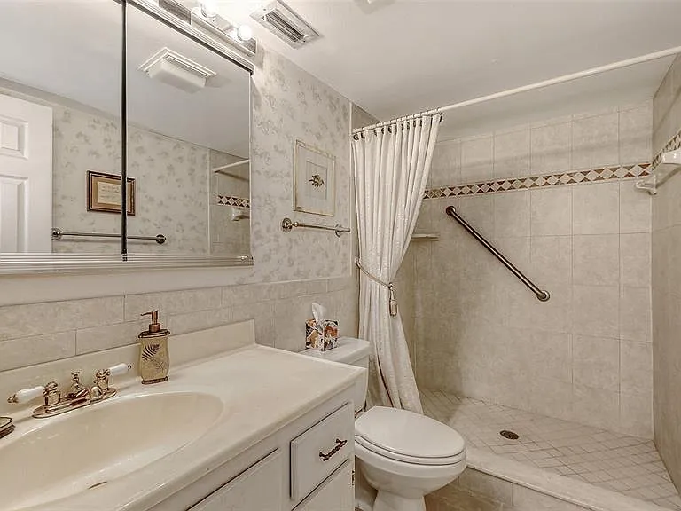 9393 Midnight Pass Rd #P4 — Photo 19