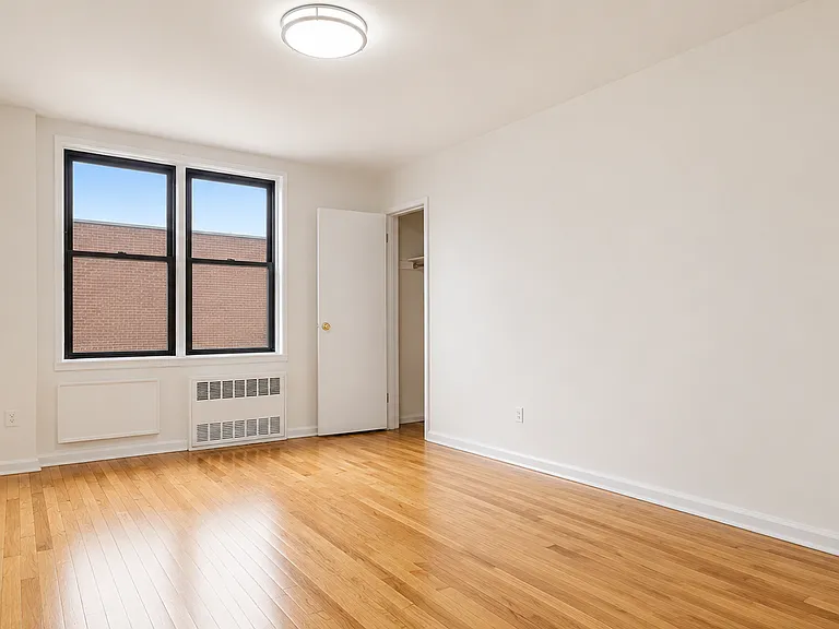540 Ocean Pkwy #310 — Photo 6