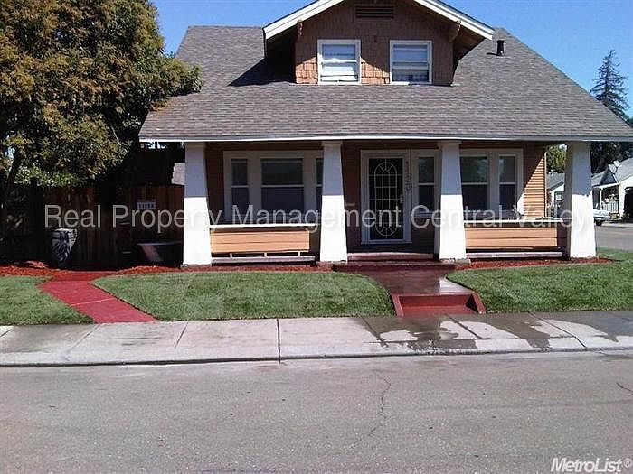 1st image of 1129 E College Ave