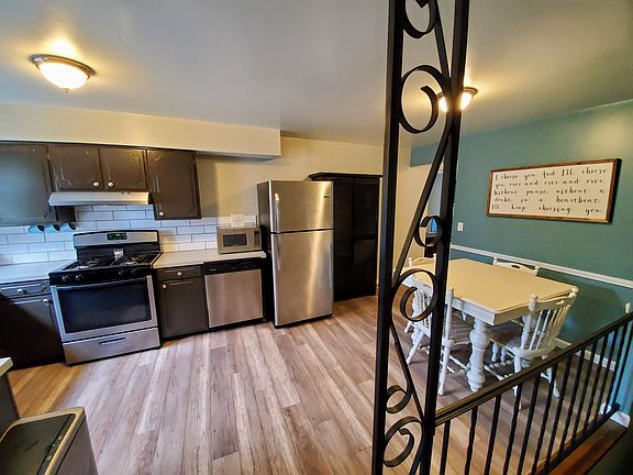 4th image of 5515 Edgelawn Dr SE