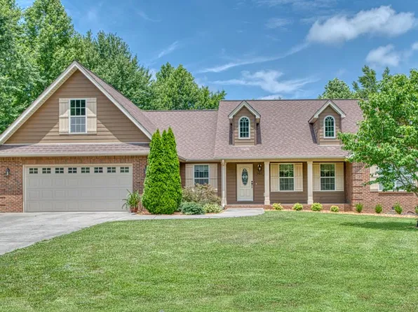 906 Evelyn Ct, Cookeville, TN 38506