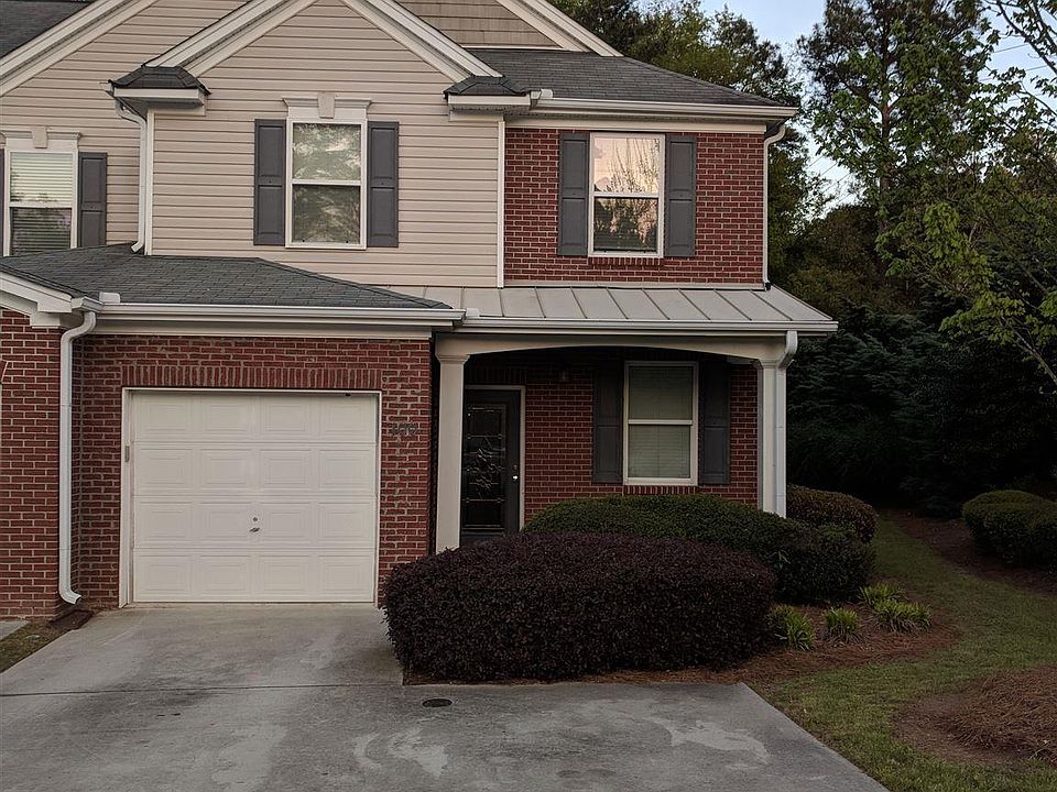 1st image of 100 Ellis Dr