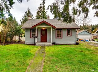 910 W Illinois St, Bellingham, WA 98225