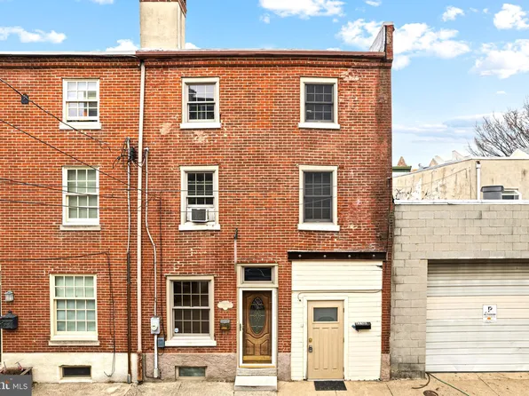 824 N Orianna St, Philadelphia, PA 19123