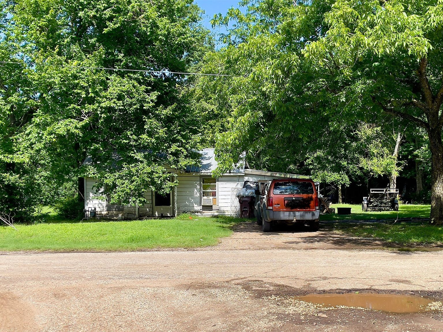 300 Smith St, Como, TX 75431 MLS 20635576 Zillow