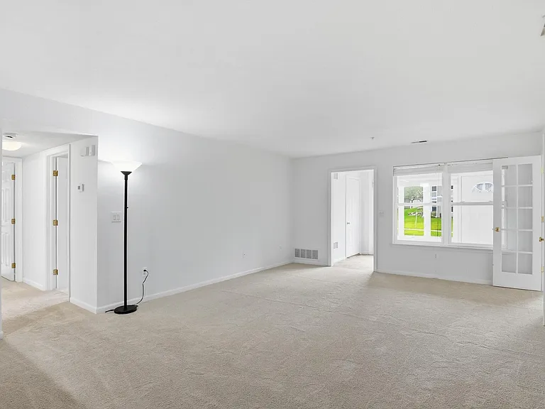 1335 Millbrook Trl — Photo 18