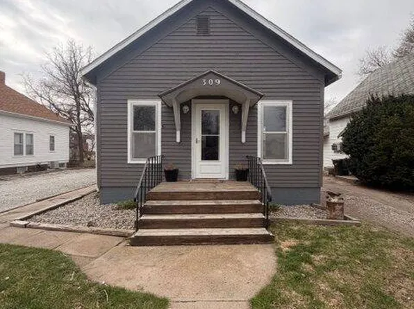 309 W Dayton St, Cedar Rapids, NE 68627
