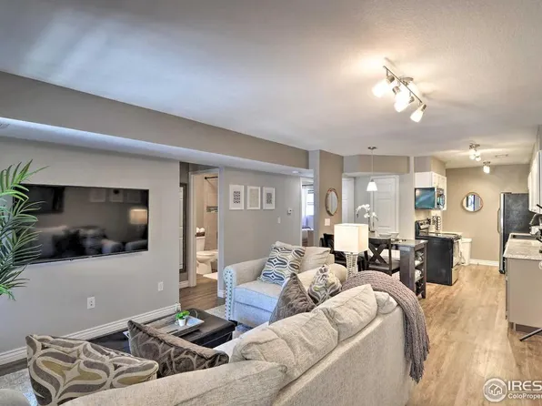 348 Collyer St #206, Longmont, CO 80501