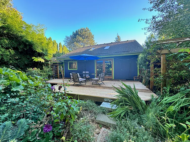 10190 SE 37th Ave — Photo 49