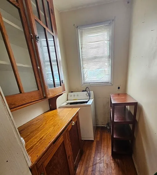 2 bed, 1300 sqft, $795 — Photo 2
