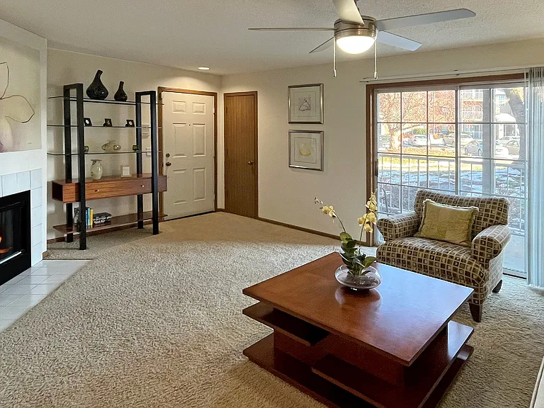 Tanglewood Apartments — Photo 35